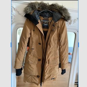 Aritzia Bancroft parka
